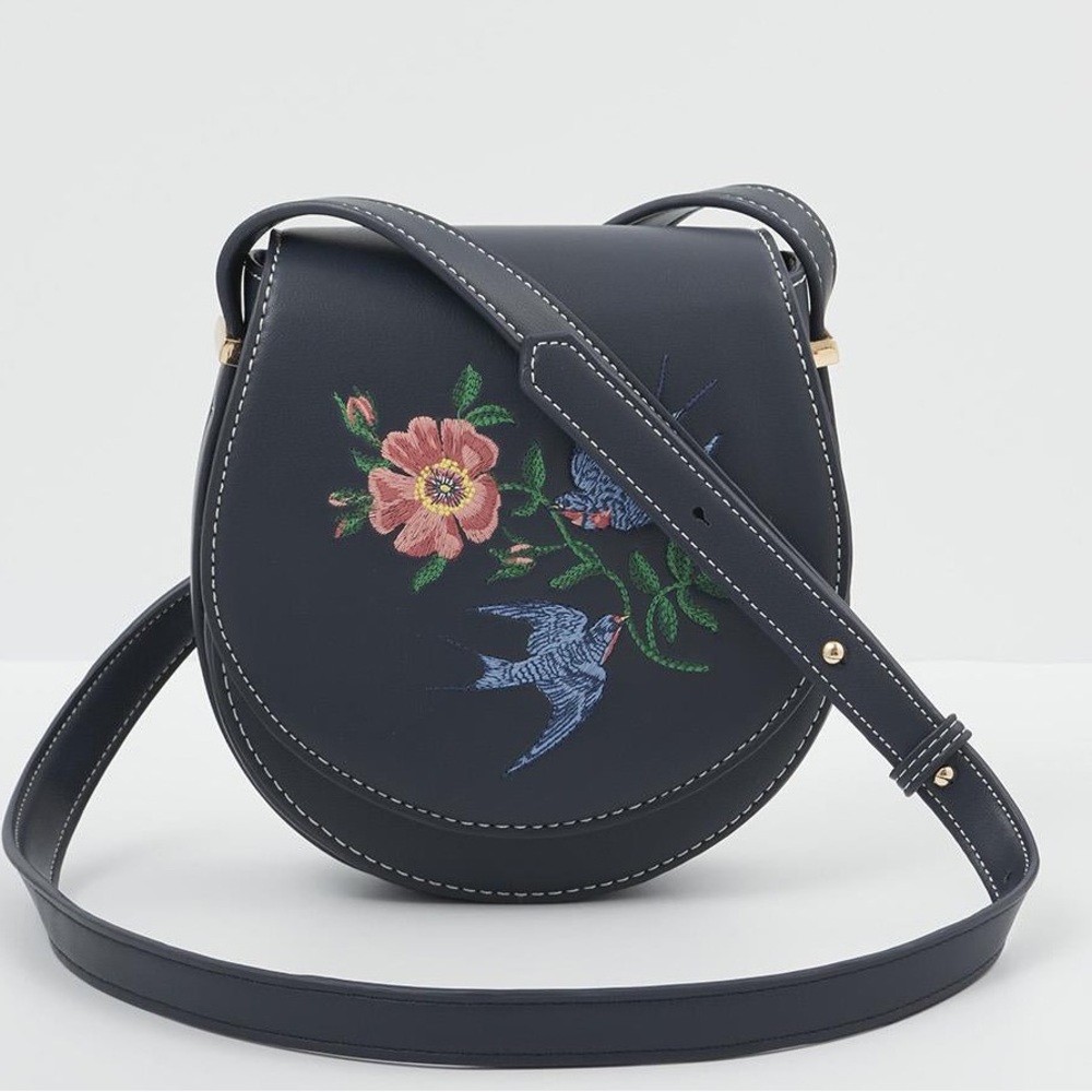 Swooping Swallows Saddle Purse